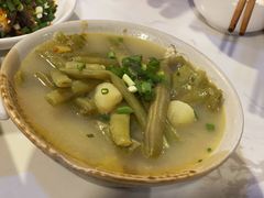 豆汤粑粑菜-百年粉蒸牛肉