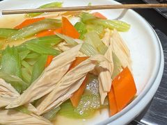 -常赢三兄弟·清真涮肉·清真炒菜(朝阳新城店)