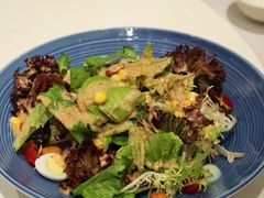 牛油果时蔬沙拉-海富门·带鱼·淮扬菜·粤菜(甘家口店)