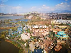 -七彩云南欢乐世界