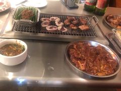 -马路牙子地桌烤肉(工体店)