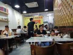 大堂-抖牛白塔牛肉粿条汤(水围店)