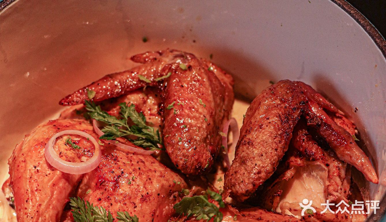 成都探店｜年度最佳自然酒餐厅，氛围感满分💯