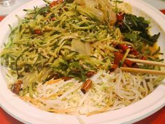 -吴记酱骨炖菜馆(康安路店)