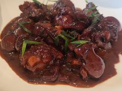 -鼎泰亨·海鲜牛肉餐厅(滨江店)