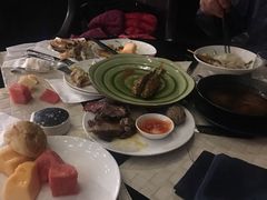 -唐拉雅秀酒店-西锦汇空中BBQ·思创餐厅