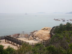 -东山风动石景区