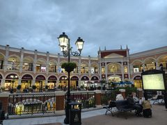 -佛罗伦萨小镇广佛名品奥特莱斯(疏港路店)