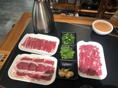 -常赢三兄弟·清真涮肉·清真炒菜(朝阳新城店)