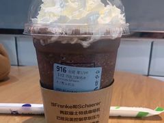 巧克力瑞纳冰-瑞幸咖啡(三胞国际广场店)