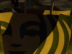 -星巴克臻选(莘庄仲盛店)