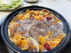 -九寨沟特色牦牛肉汤锅