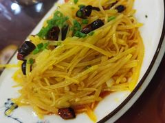 -巴渝川菜馆(建设路店)