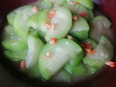 蒜香生炒白玉丝瓜-卯时·龙光雅宴·精致锡帮菜(惠山古镇店)