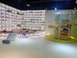 -塔塔王国·主题儿童游乐园(奥城商业广场店)