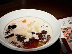 -RUXU入续糖水铺与包(卓悦中心店)