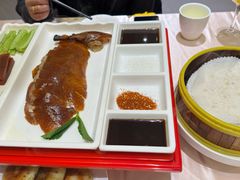 -王府井酒店(金桥港湾店)