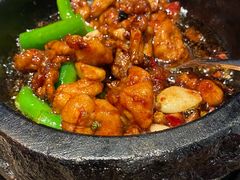 干锅牛蛙-桂满陇·景观餐厅(新世界店)