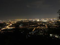 -鬼笑石后山停车场