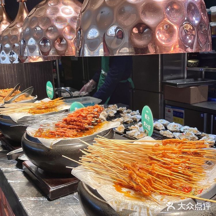 武汉的！唯一一家吃过至少十次以上的自助……