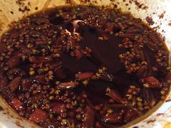 水煮牛肉-尘香•传统川菜(创汇首座店)