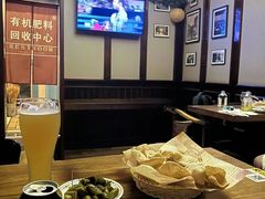 -麦落精酿啤酒餐吧(先农大院店)