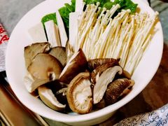-台北吴记老锅底麻辣火锅(蓝村路店)