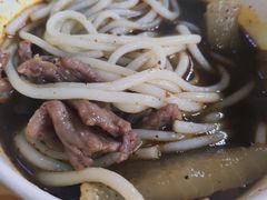 生烫牛肉粉-王记生烫牛杂面馆(兰陵路店)