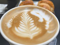 拿铁(热)-Ann COFFEE(来福士店)