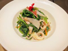 芥末菠菜拌海兔-东莱馋房(陆家嘴店)