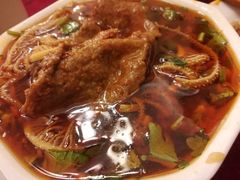 -山城年华老火锅(玉林店)