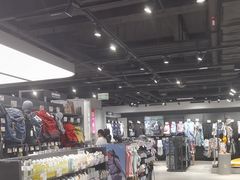 -迪卡侬(环球港店)