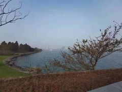 -上海滴水湖皇冠假日酒店