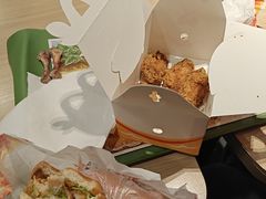 -麦当劳(轻轨曹杨路店)