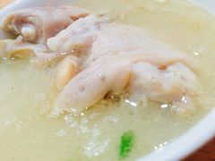 -雷祖芳老妈蹄花店