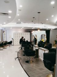 -八佰伴8008星级形象店