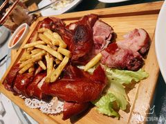 驰名樟茶鸭-丰收日(五角场店)