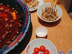 -何师傅美蛙鱼头(汉街店)