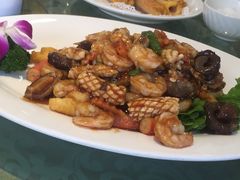 -添福来墨鱼饺子 · 海鲜东北菜(大连星海·黄浦路店)