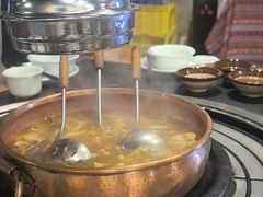 -阿山卓·野生菌火锅·纳西火塘烤肉