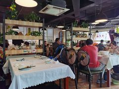 大堂-陈生记黑鱼馆·20年活鱼现杀(宁波鼓楼店)