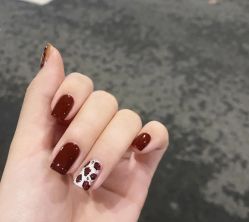 -悦指间美甲美睫