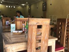 -Warung Babi Guling Ibu Oka 3