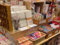 -猫的天空之城概念书店(苏州平江店)