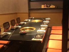 -山川小町·极番烧肉(新地假日广场店)