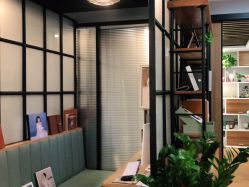 -小熊维尼高端孕婴摄影(清湖金銮店)