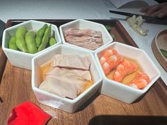 -悦江(梅奔中心店)