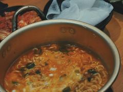 辛拉面-肉甲韩国木炭烤肉(新壹街1店)