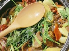 -沙胆彪炭炉牛杂煲(上海日月光广场店)