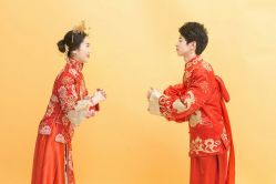 点击看大图 -太郎花子婚纱摄影艺术中心